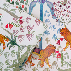 Open image in slideshow, Peel + Stick Tigris Wallpaper in Natural by Justina Blakeney®
